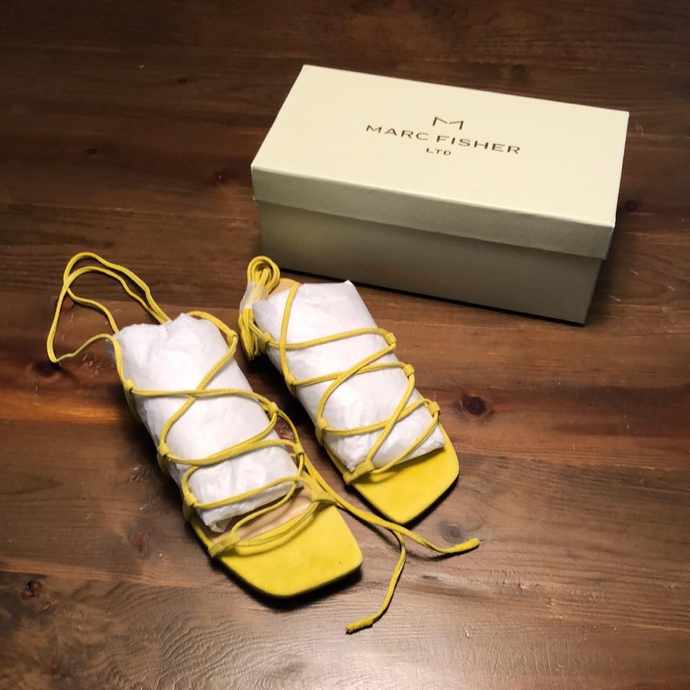 Marc Fisher Mahalia Strappy Gladiator Sandal Size 5.5